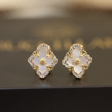 Vca Earrings